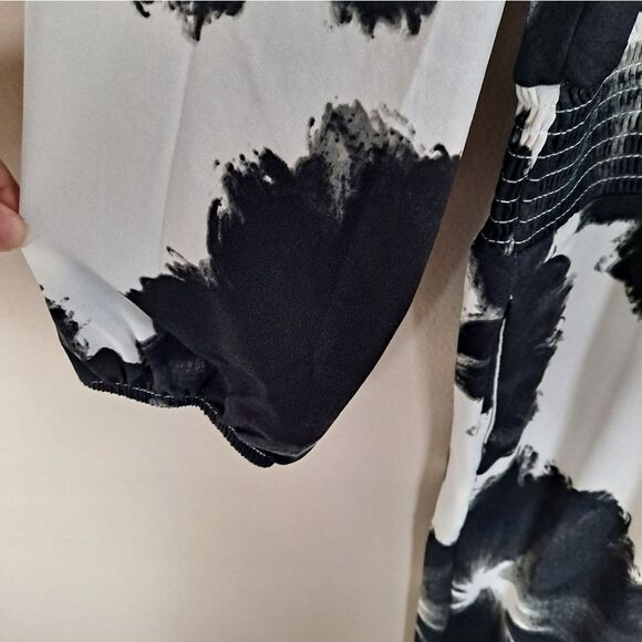 LuLaRoe Evelyn Smocked Waist Maxi Dress Beautiful NWT XL - Picture 3 of 6